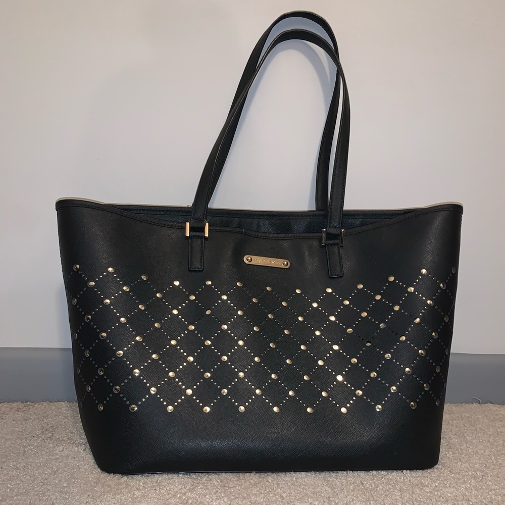 Black Michael Kors tote